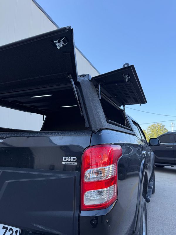 Hardtop T80 Line-X lakkert Toyota Hilux  DC (4 dører)  2016/21+ 